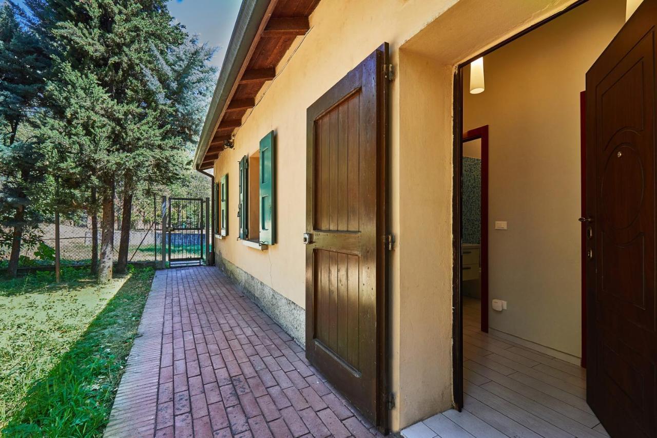 Carlotta Fiera Suite Bologna Exteriör bild