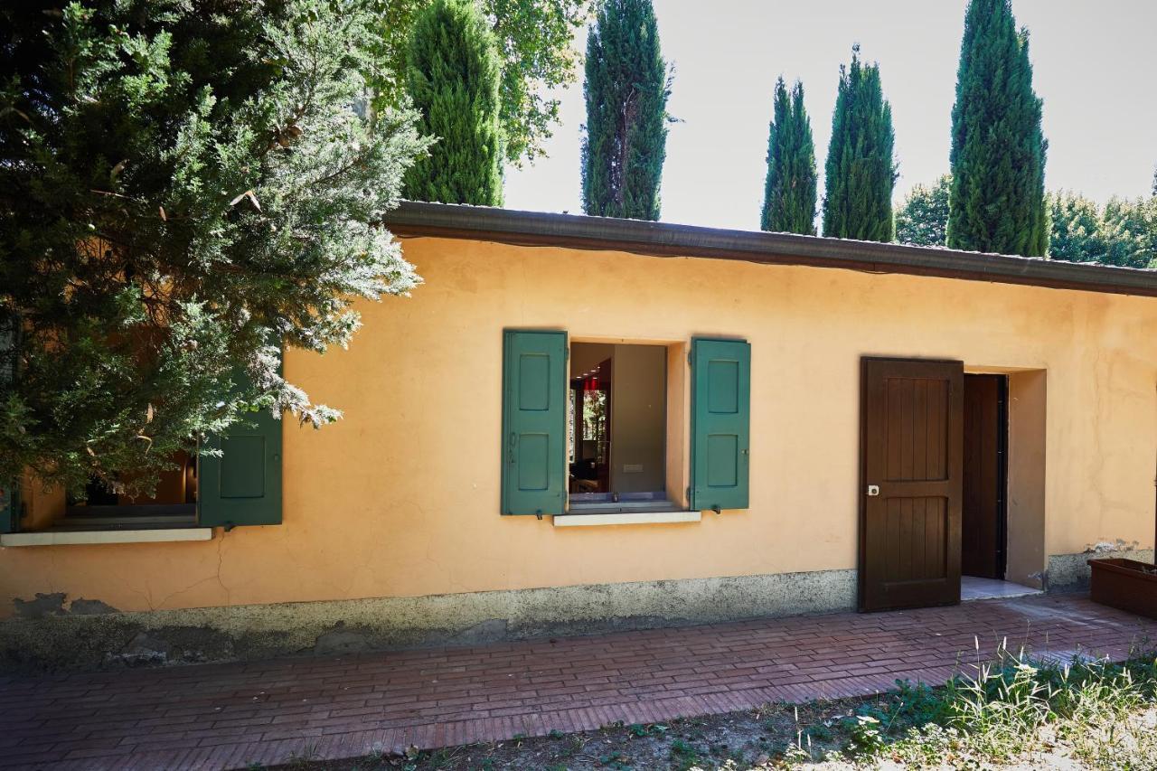 Carlotta Fiera Suite Bologna Exteriör bild