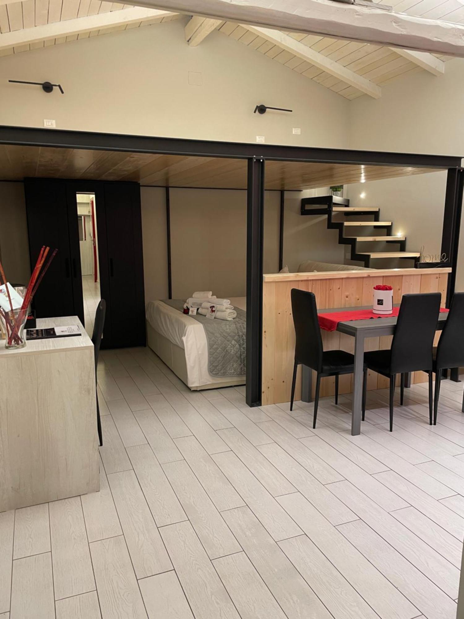 Carlotta Fiera Suite Bologna Exteriör bild
