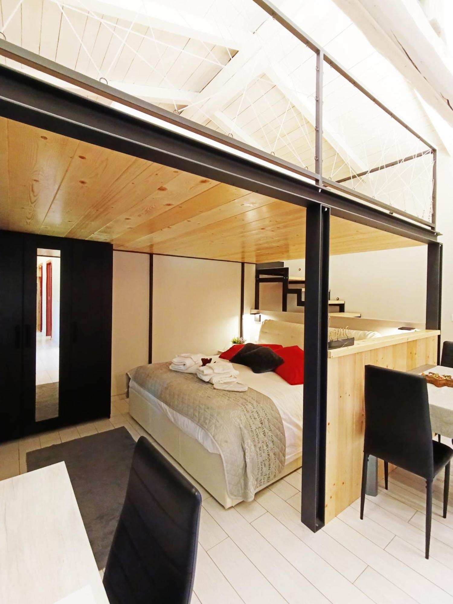Carlotta Fiera Suite Bologna Exteriör bild